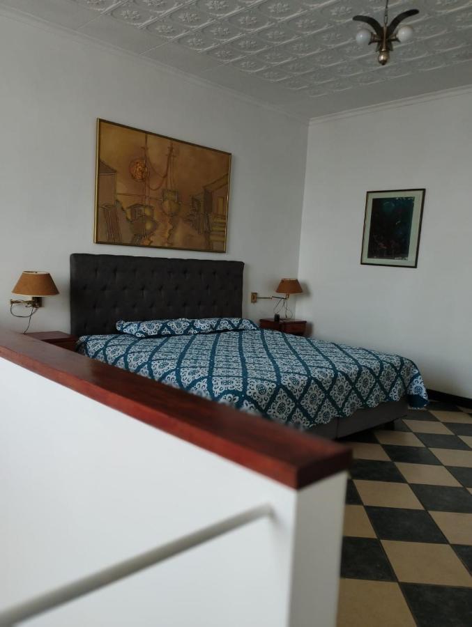 Hotel Valladolid Эредия Экстерьер фото
