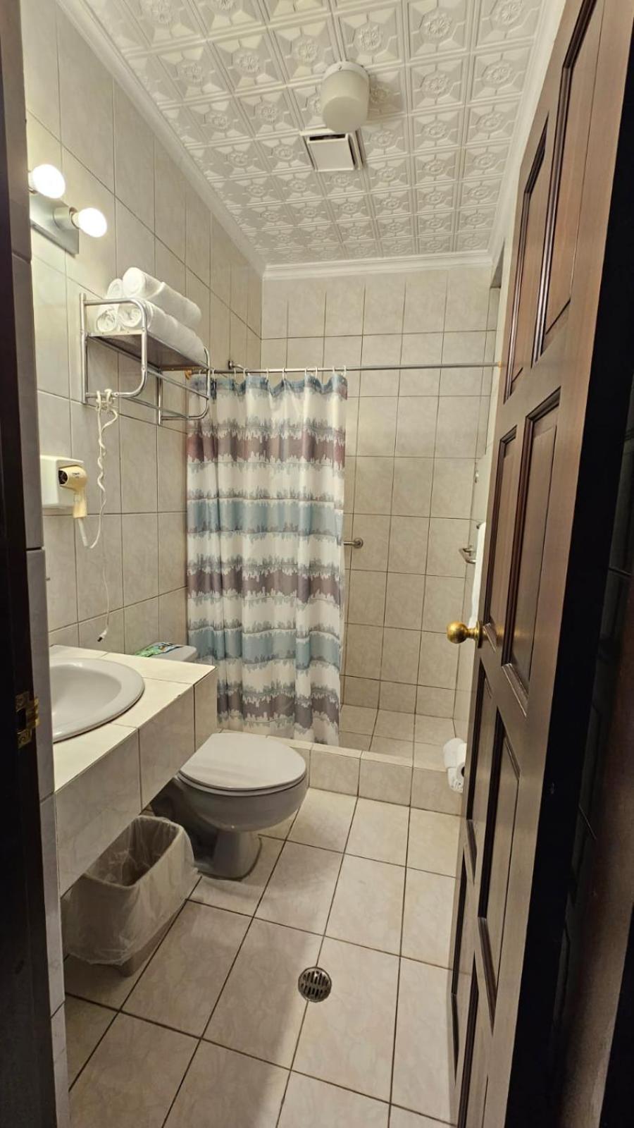 Hotel Valladolid Эредия Экстерьер фото